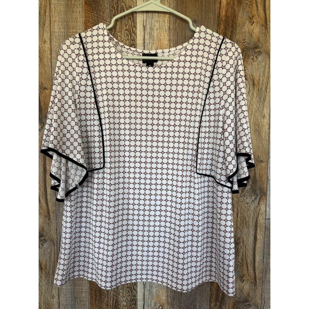 Worthington Womens Medium Geometric Print Blouse White Black Flutter Sleeve Top